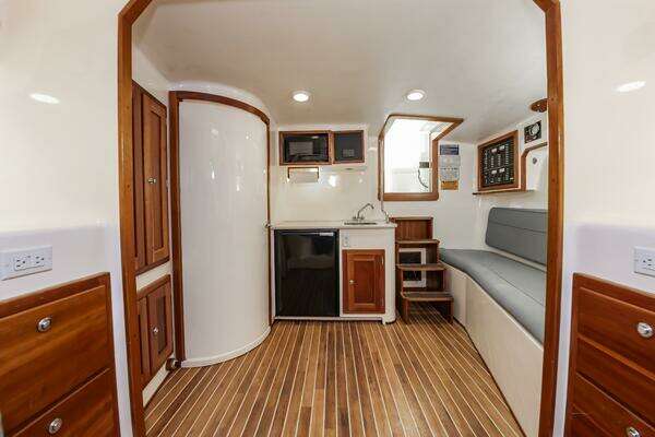 Custom Carolina 40 Layton Express Yacht For Sale