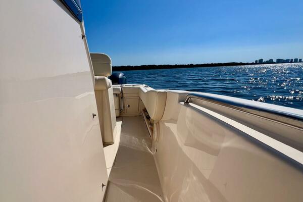 24ft Grady White Yacht For Sale