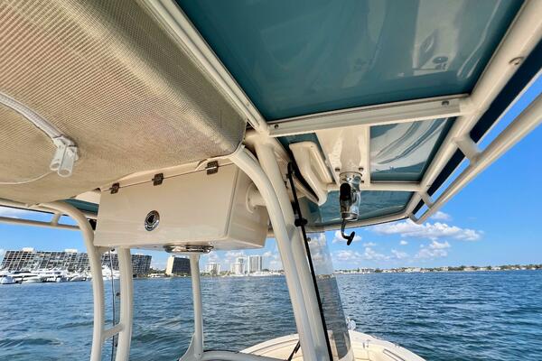 24ft Grady White Yacht For Sale