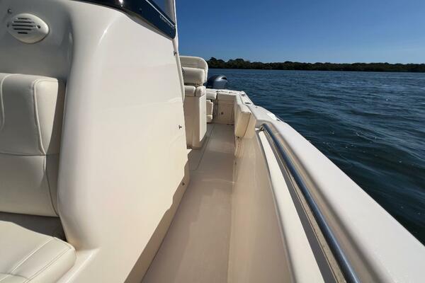24ft Grady White Yacht For Sale