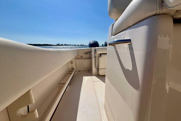 24ft Grady White Yacht For Sale