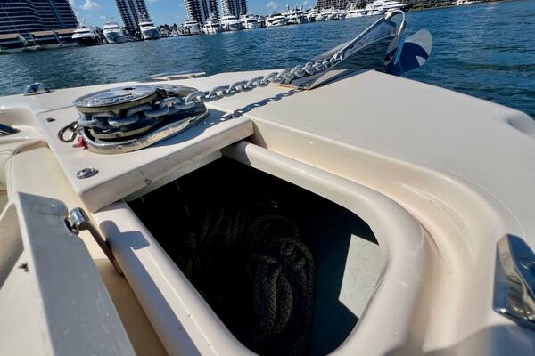 24ft Grady White Yacht For Sale
