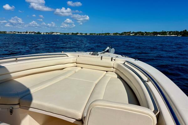 24ft Grady White Yacht For Sale