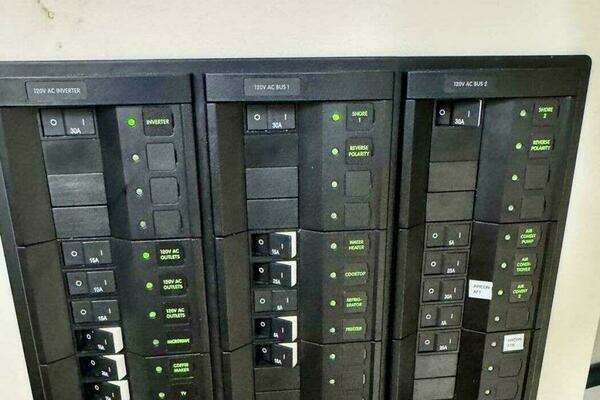 Legacy 36 Yacht For Sale