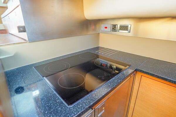 YA YA 49ft Fairline Yacht For Sale