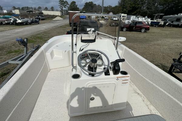 19ft Carolina Skiff Yacht For Sale