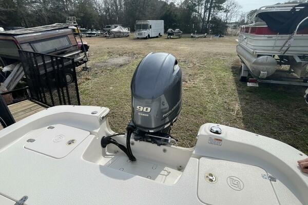 19ft Carolina Skiff Yacht For Sale