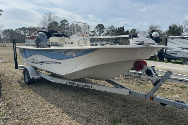 19ft Carolina Skiff Yacht For Sale
