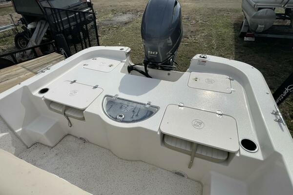 19ft Carolina Skiff Yacht For Sale