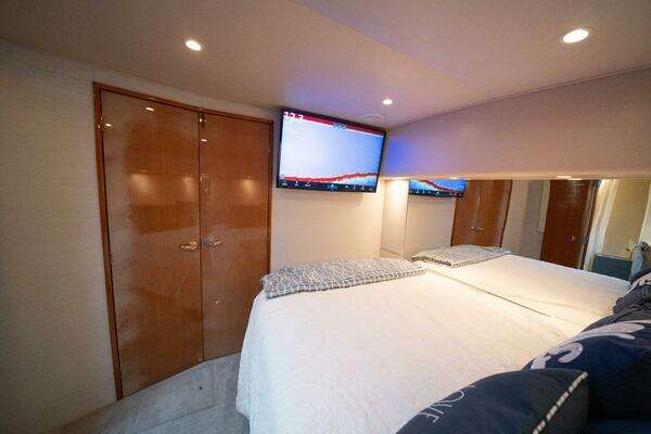 Viking 52 Convertible Yacht For Sale