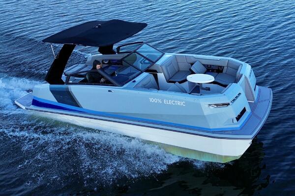 23ft Correct Craft Yacht For Sale