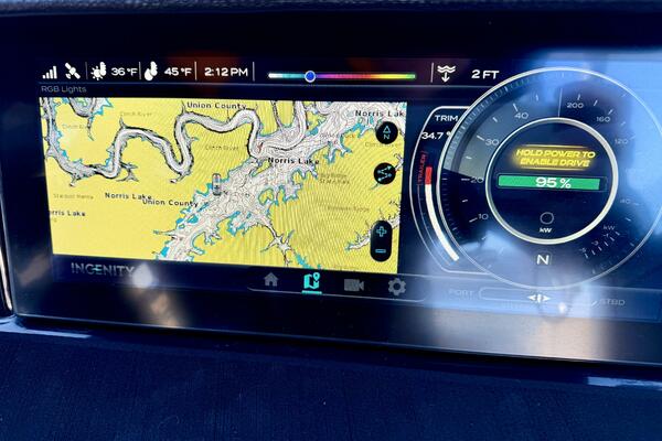 23ft Correct Craft Yacht For Sale