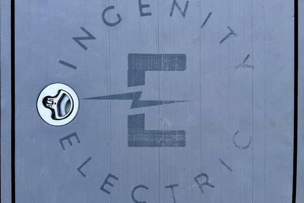 23ft Correct Craft Yacht For Sale