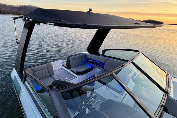 23ft Correct Craft Yacht For Sale