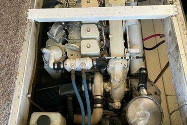 Bayliner 4788 Yacht For Sale