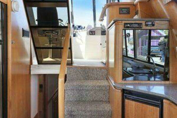 Bayliner 4788 Yacht For Sale
