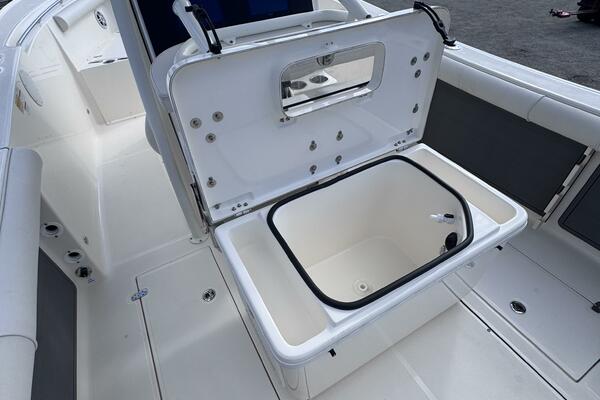 23ft Sea Born Yacht For Sale