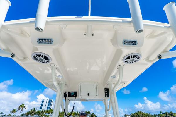 23ft Sea Born Yacht For Sale