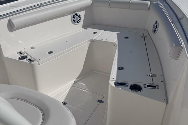 23ft Sea Born Yacht For Sale