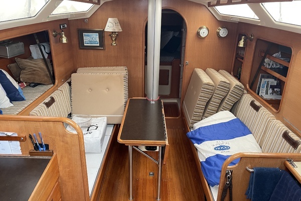 Photo of the 1981 Yamaha Boats 36 "Detente"