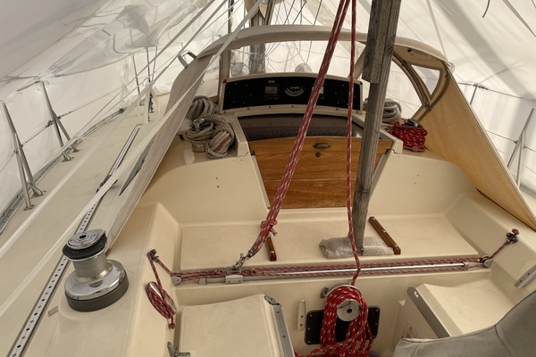 Photo of the 1981 Yamaha Boats 36 "Detente"