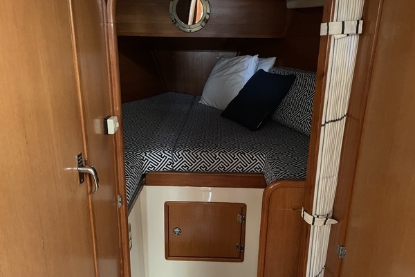 Photo of the 1981 Yamaha Boats 36 "Detente"