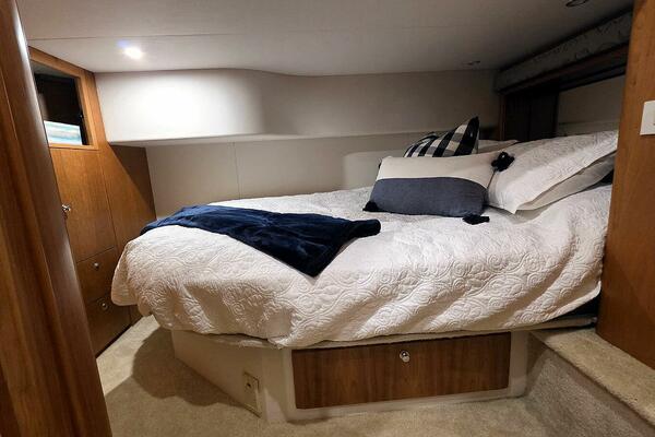 Our Journey 41ft Silverton Yacht For Sale