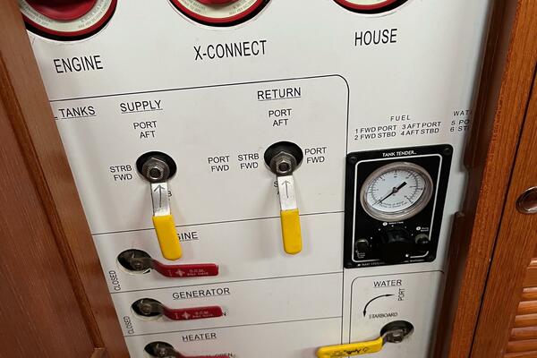 GADABOUT 46ft Outbound Yacht For Sale