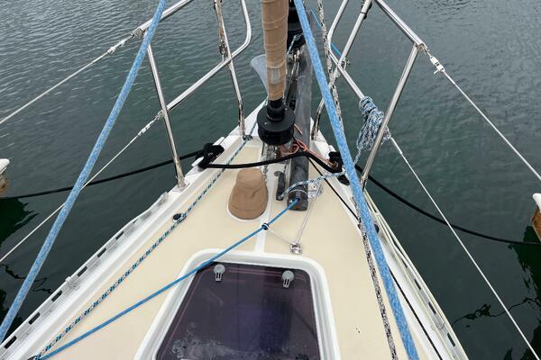 GADABOUT 46ft Outbound Yacht For Sale