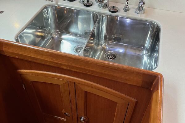 GADABOUT 46ft Outbound Yacht For Sale