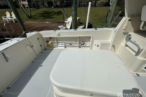 28' Albin cockpit port