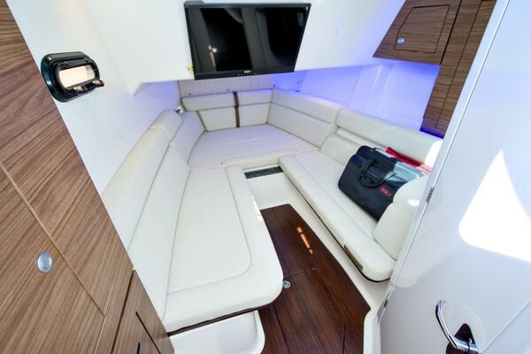 350 Realm 35ft Boston Whaler Yacht For Sale