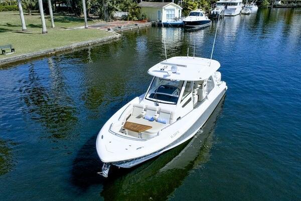 350 Realm 35ft Boston Whaler Yacht For Sale