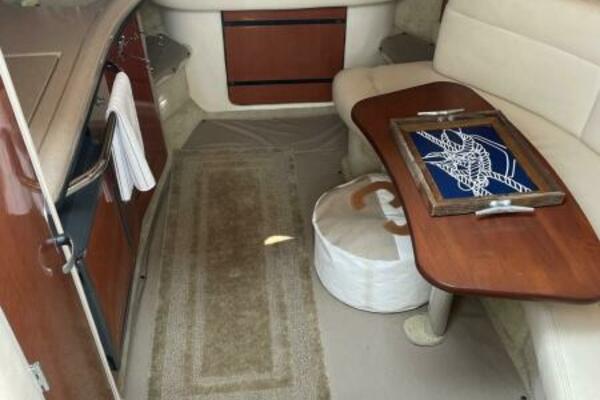 Just Right 32ft Sea Ray Yacht For Sale