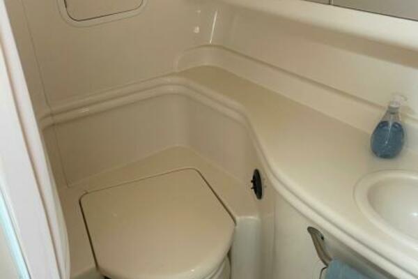 Just Right 32ft Sea Ray Yacht For Sale