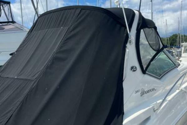 Just Right 32ft Sea Ray Yacht For Sale