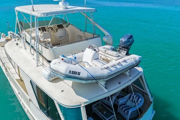 LATTITUDE 53ft Hatteras Yacht For Sale