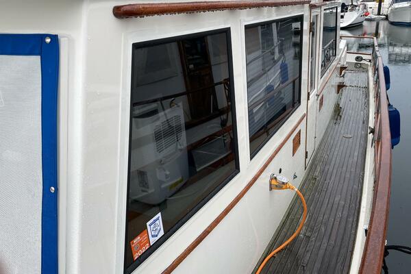 Grand II 42ft Grand Banks Yacht For Sale