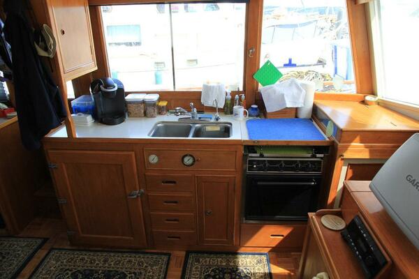 Grand II 42ft Grand Banks Yacht For Sale