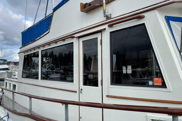 Grand II 42ft Grand Banks Yacht For Sale