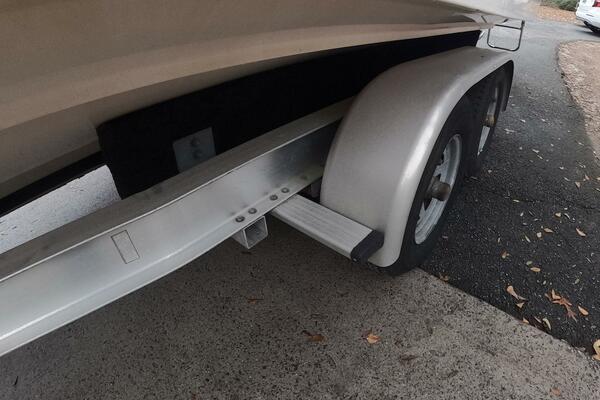 23ft Grady White Yacht For Sale