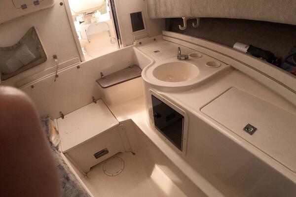 23ft Grady White Yacht For Sale