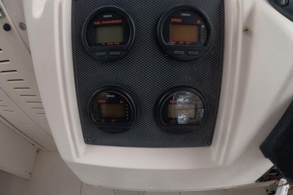 23ft Grady White Yacht For Sale