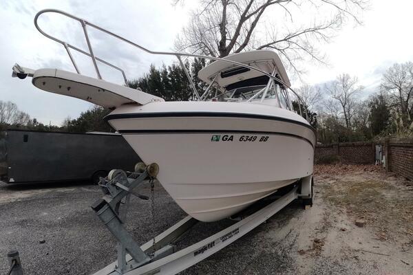 23ft Grady White Yacht For Sale