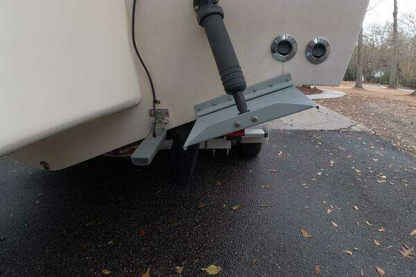 Photo of the 2001 Grady-White Gulfstream 232