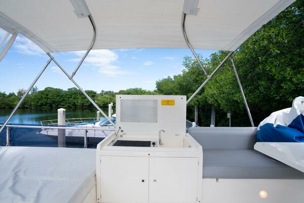 45ft Ferretti Yachts Yacht For Sale