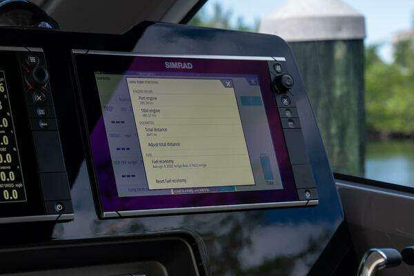 Ferretti Yachts 450 Fly Yacht For Sale