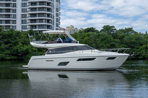 Ferretti Yachts 450 Fly Yacht For Sale