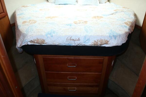 Whiskey Romeo 38ft Luhrs Yacht For Sale