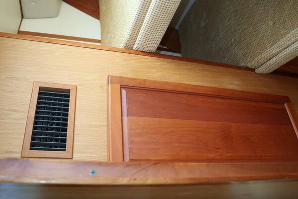 Whiskey Romeo 38ft Luhrs Yacht For Sale